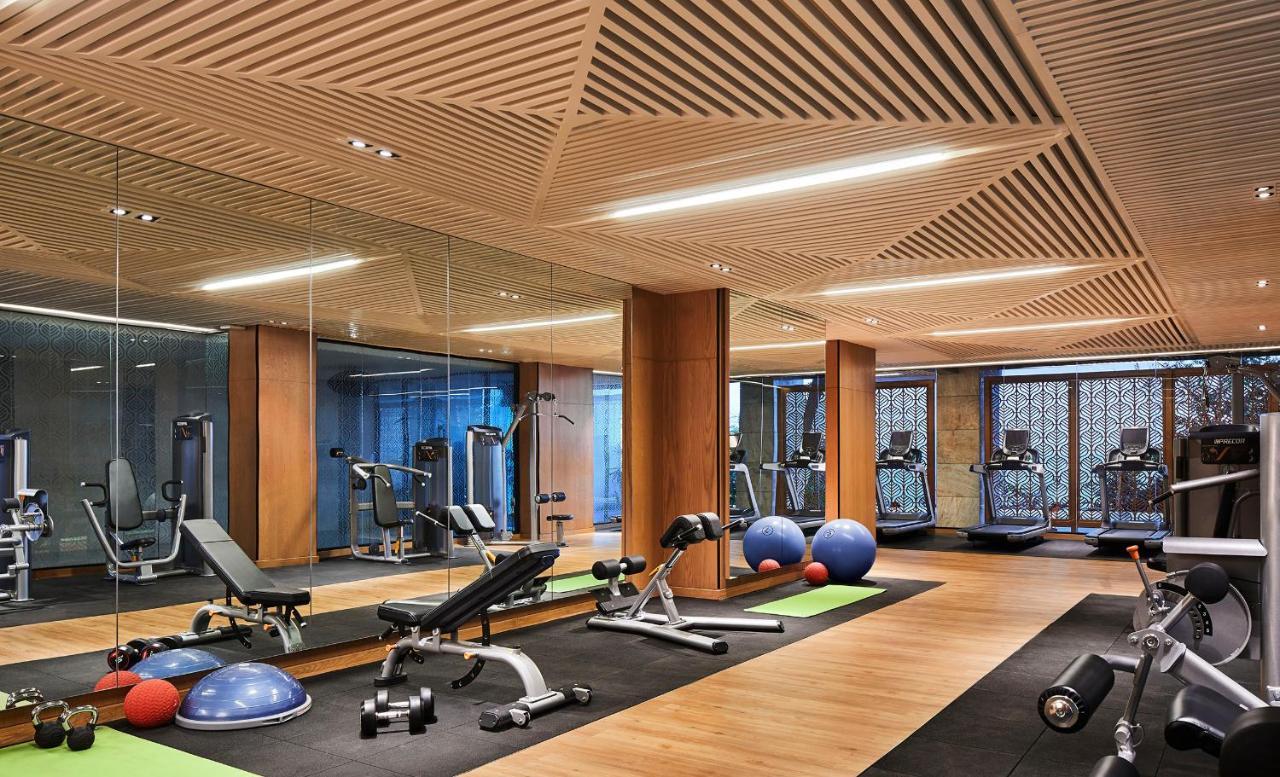 Taj Cidade De Goa Horizon, Goa Panaji Eksteriør bilde The gym at The Dorchester